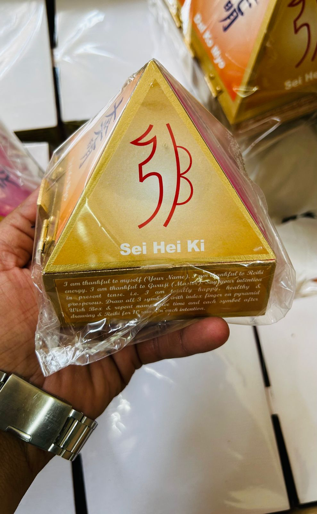 Wish Box for Manifestation Pyramid 